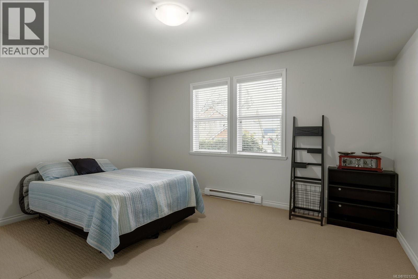  2019 Troon Court, Langford