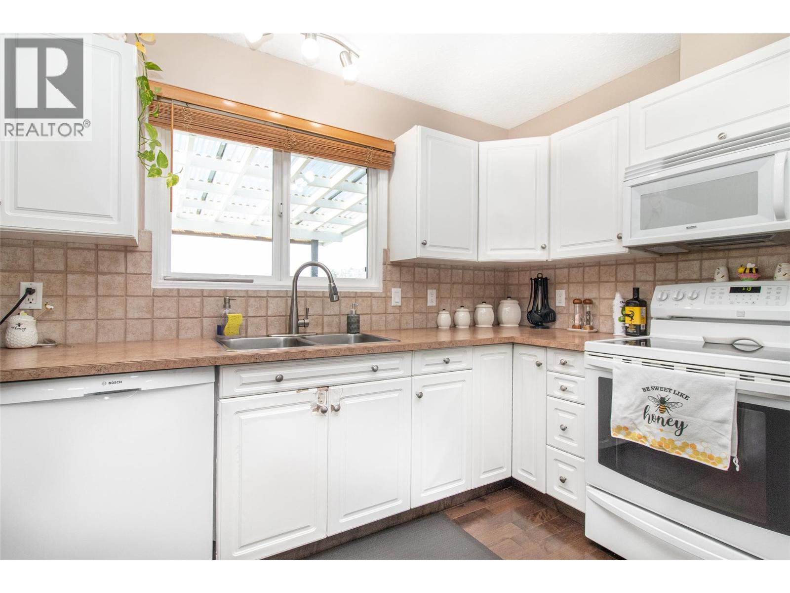  1310 Mary Court, Kelowna