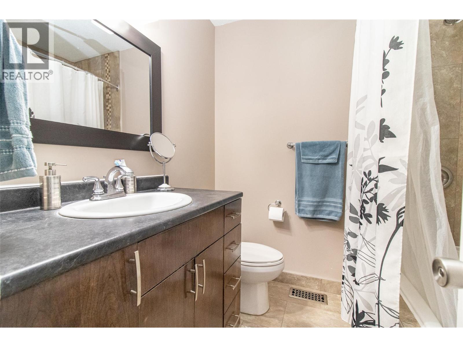  1310 Mary Court, Kelowna