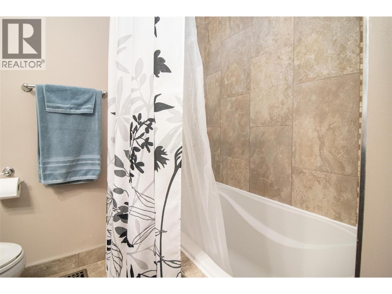  1310 Mary Court, Kelowna