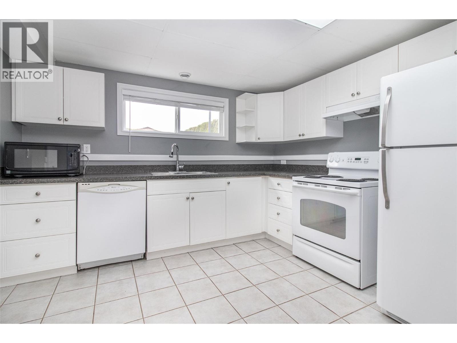  1310 Mary Court, Kelowna