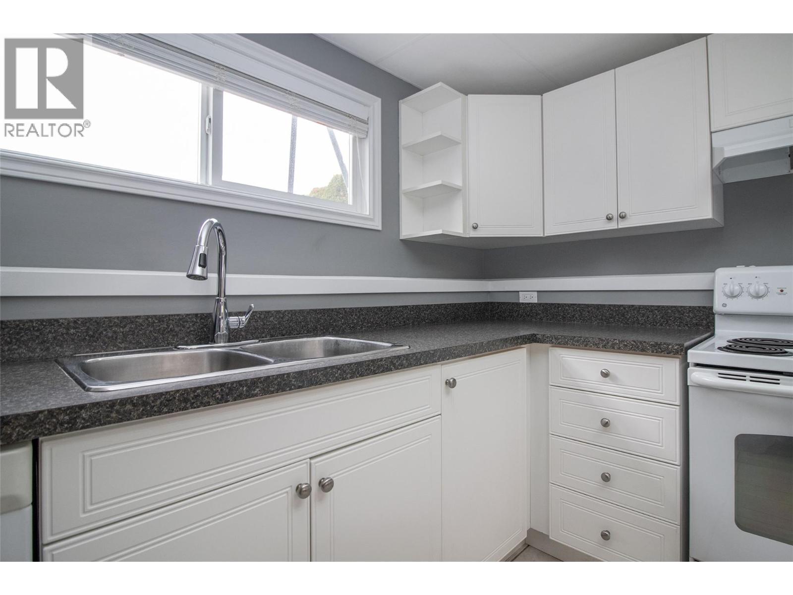  1310 Mary Court, Kelowna