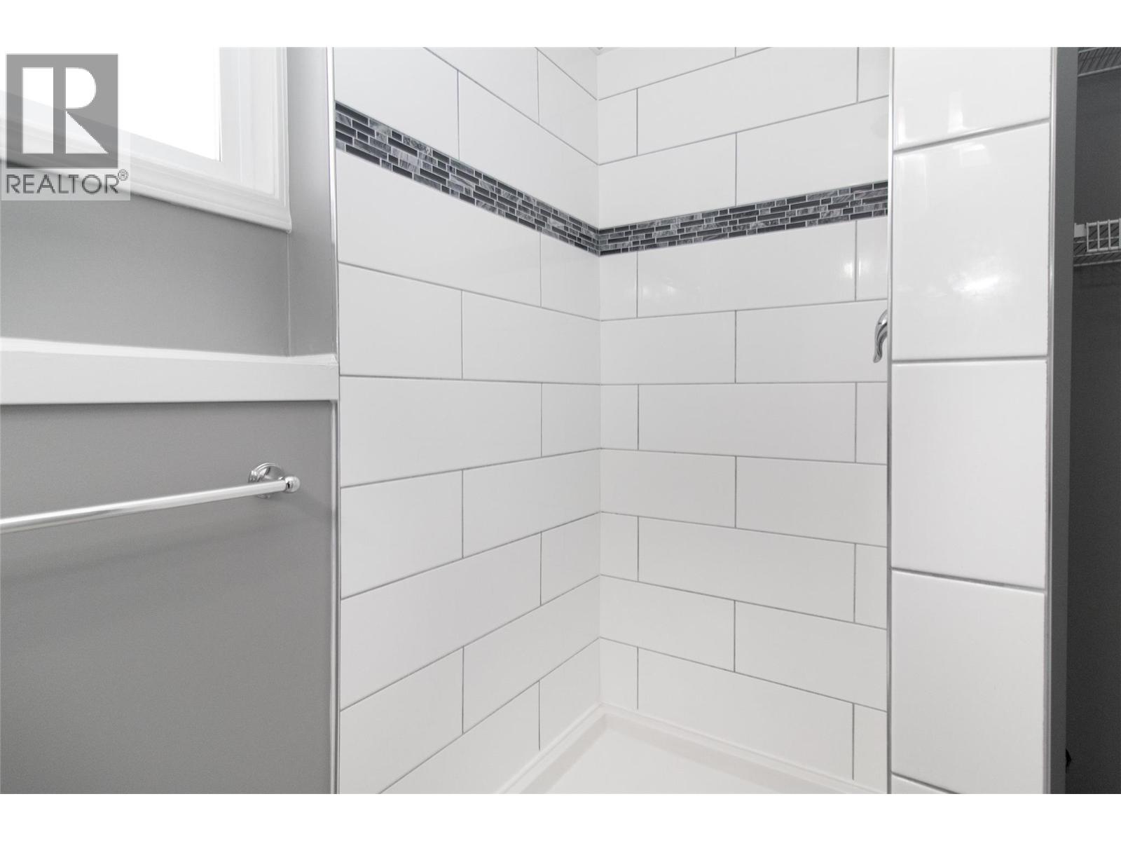  1310 Mary Court, Kelowna