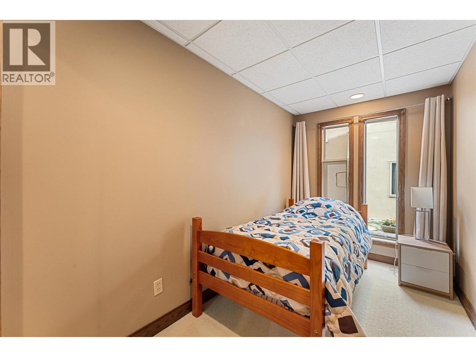  529 Zdralek Cove, West Kelowna