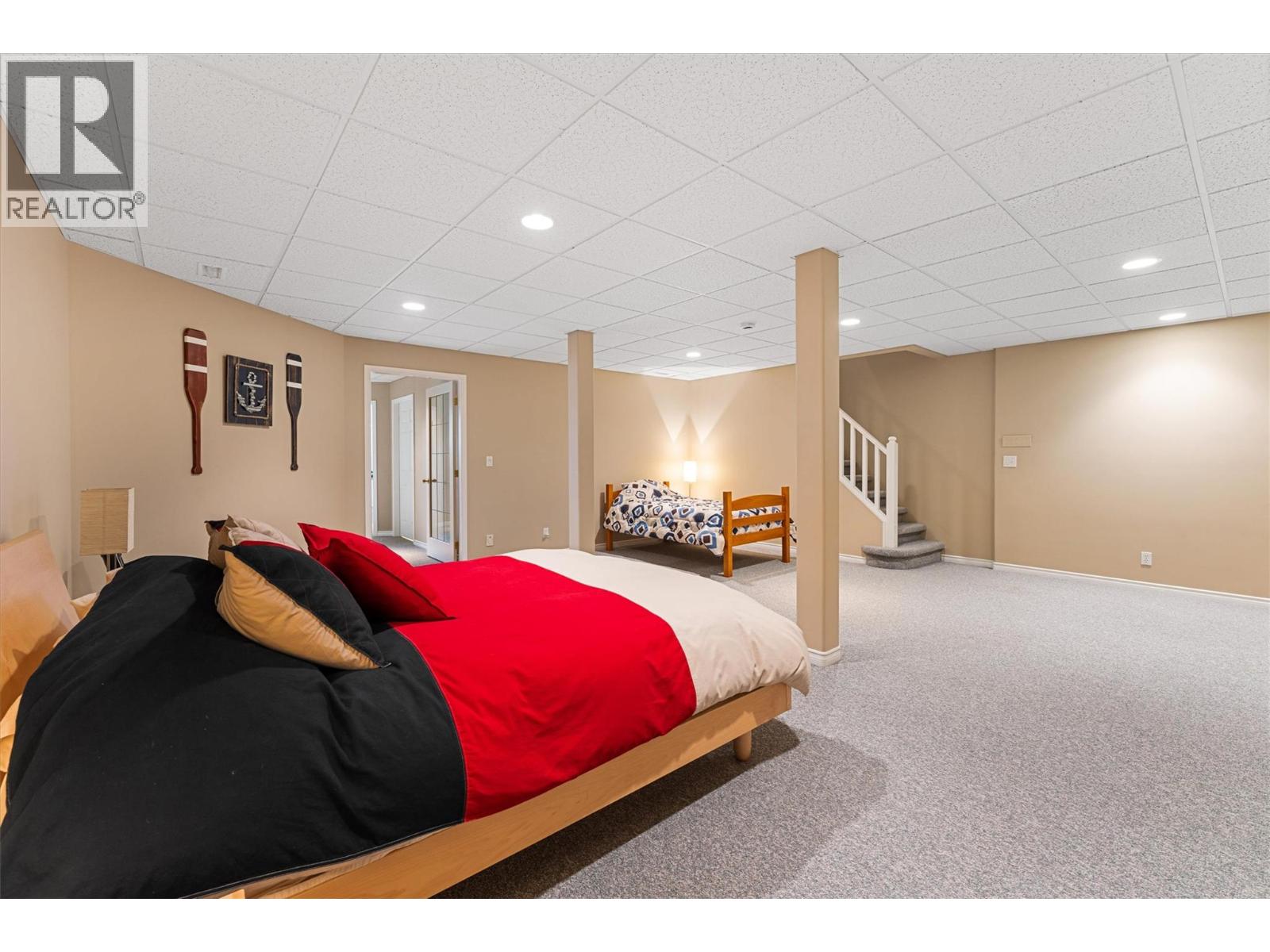  529 Zdralek Cove, West Kelowna