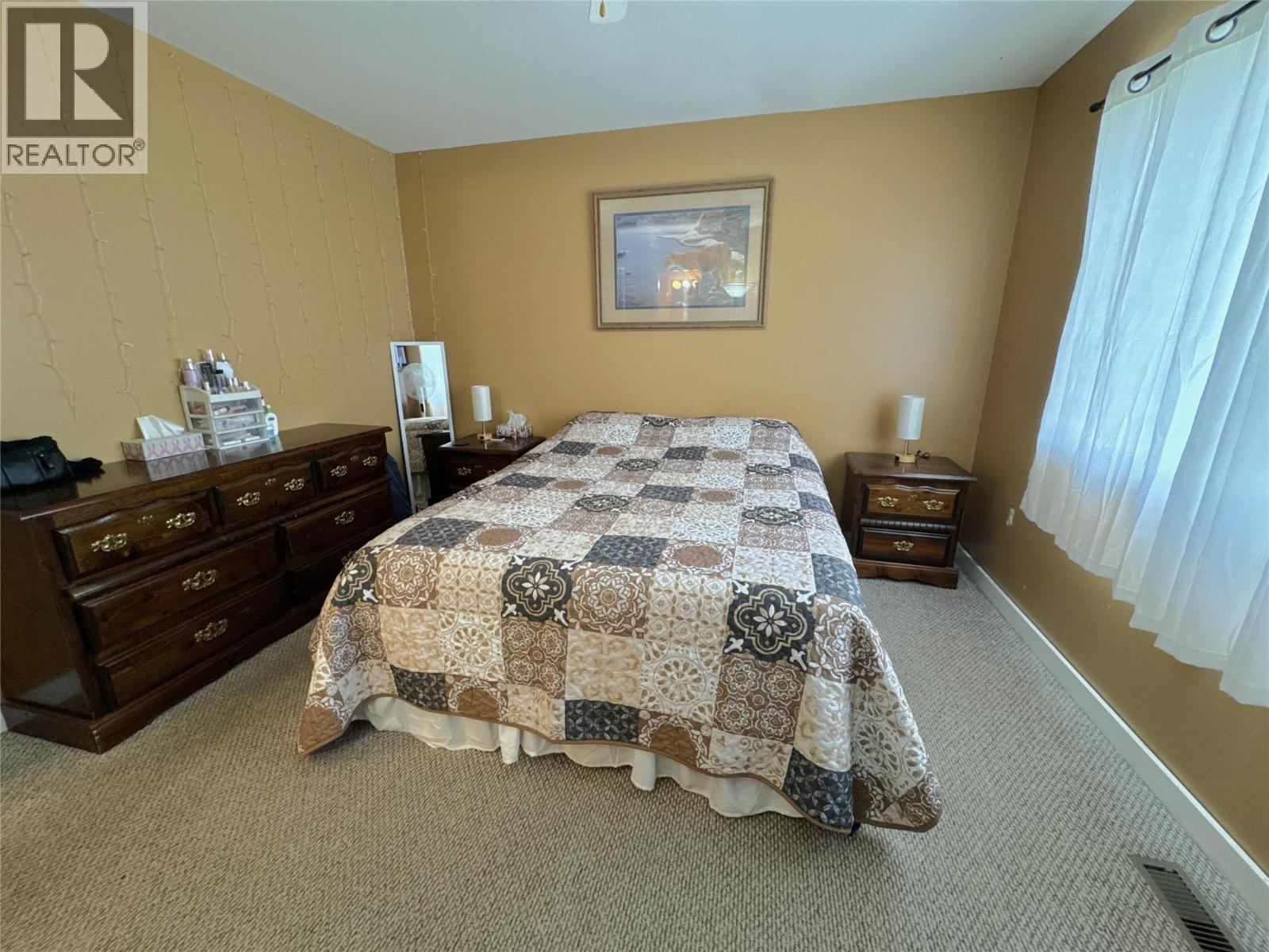 2313 Clapperton Avenue, Merritt