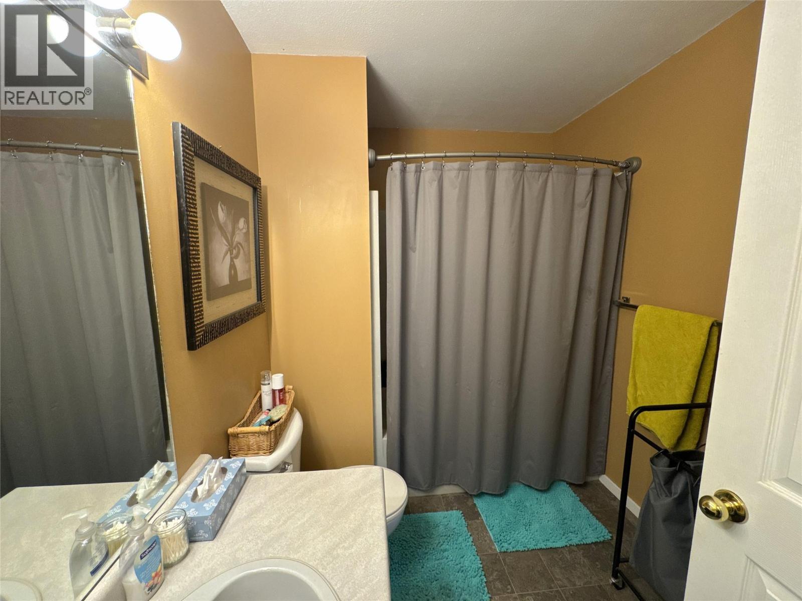 2313 Clapperton Avenue, Merritt