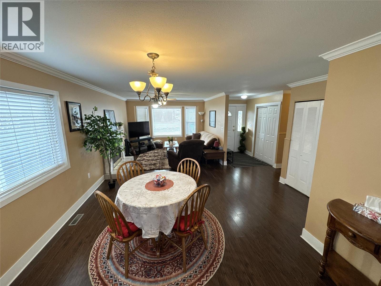 2313 Clapperton Avenue, Merritt