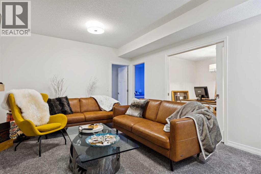 44 Riviera Court, Cochrane