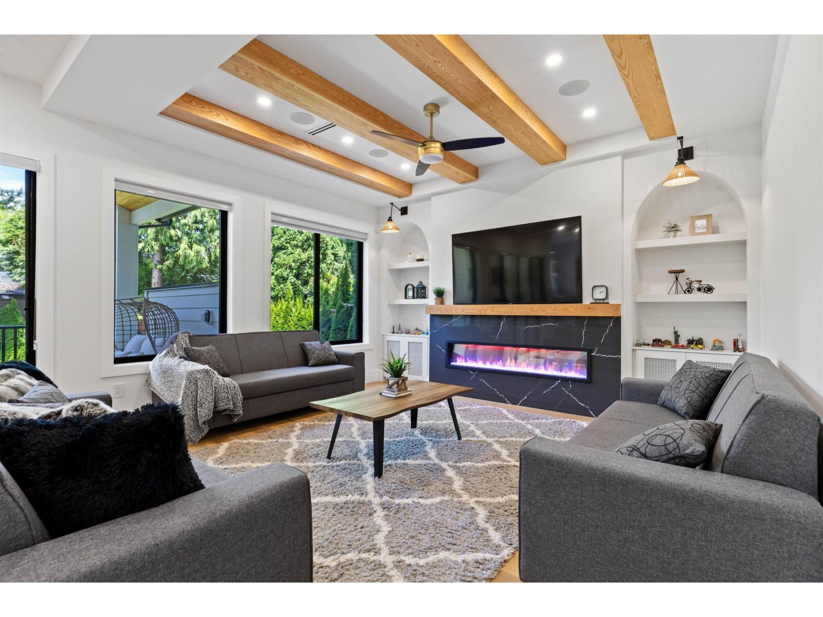 19851 37 AVENUE, Langley