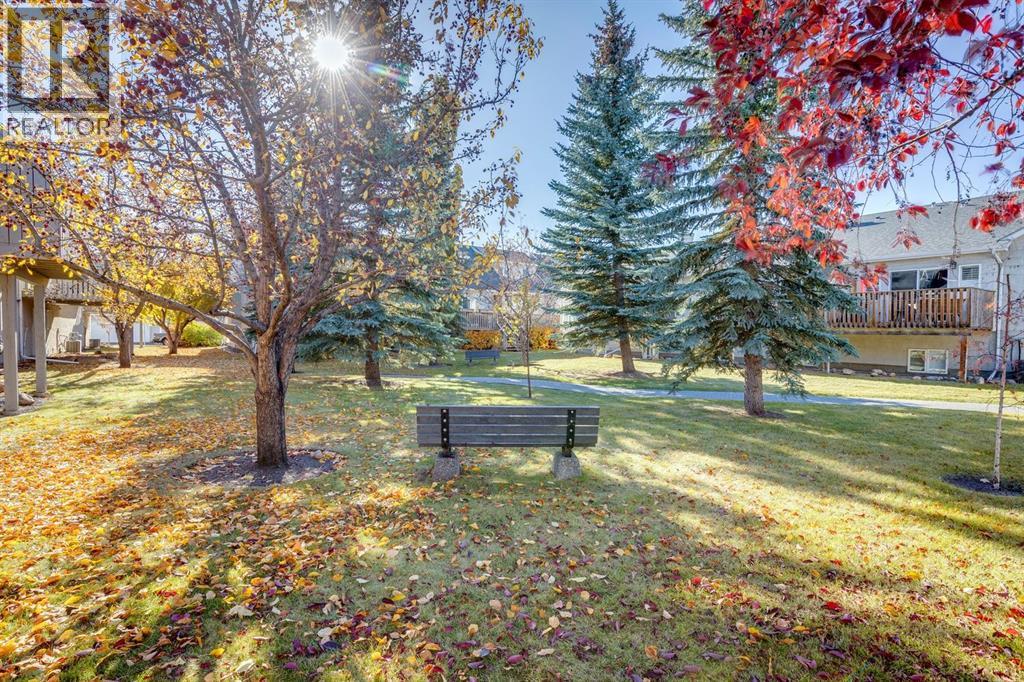 Single Family House for Sale in  Sunlake Gardens SE Sundance Calgary 