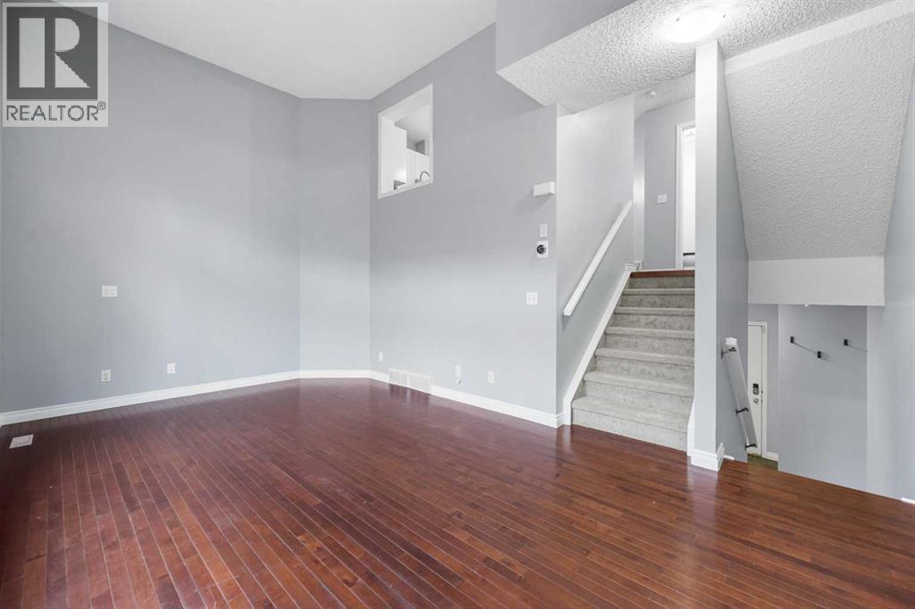 Single Family House 4 Level for Sale in  Copperfield Lane SE Copperfield Calgary 