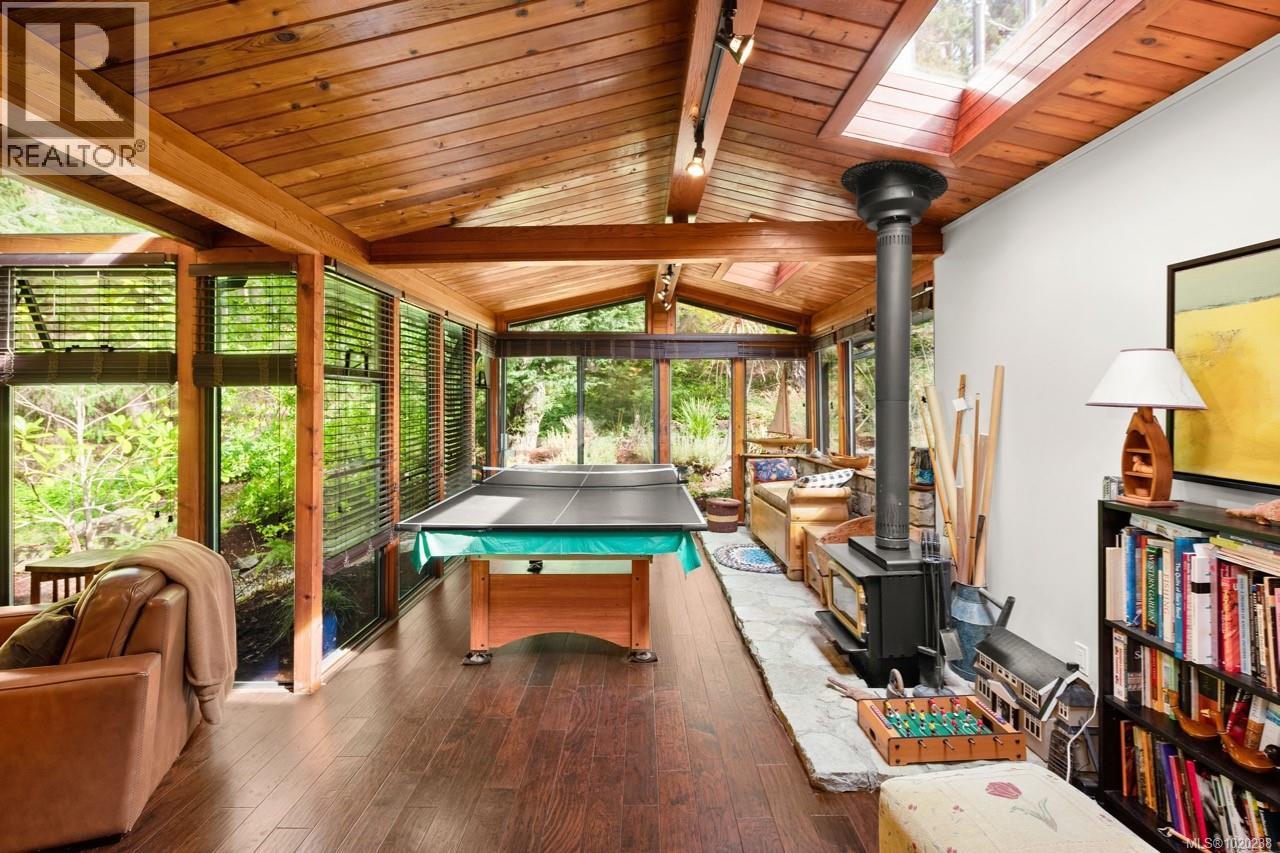  214 Dogwood Lane, Salt Spring