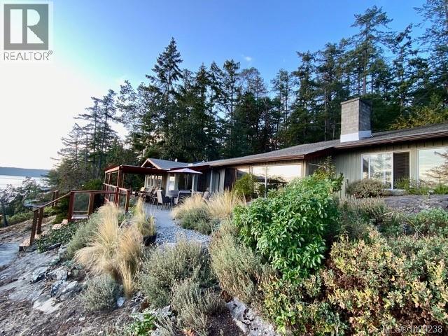  214 Dogwood Lane, Salt Spring