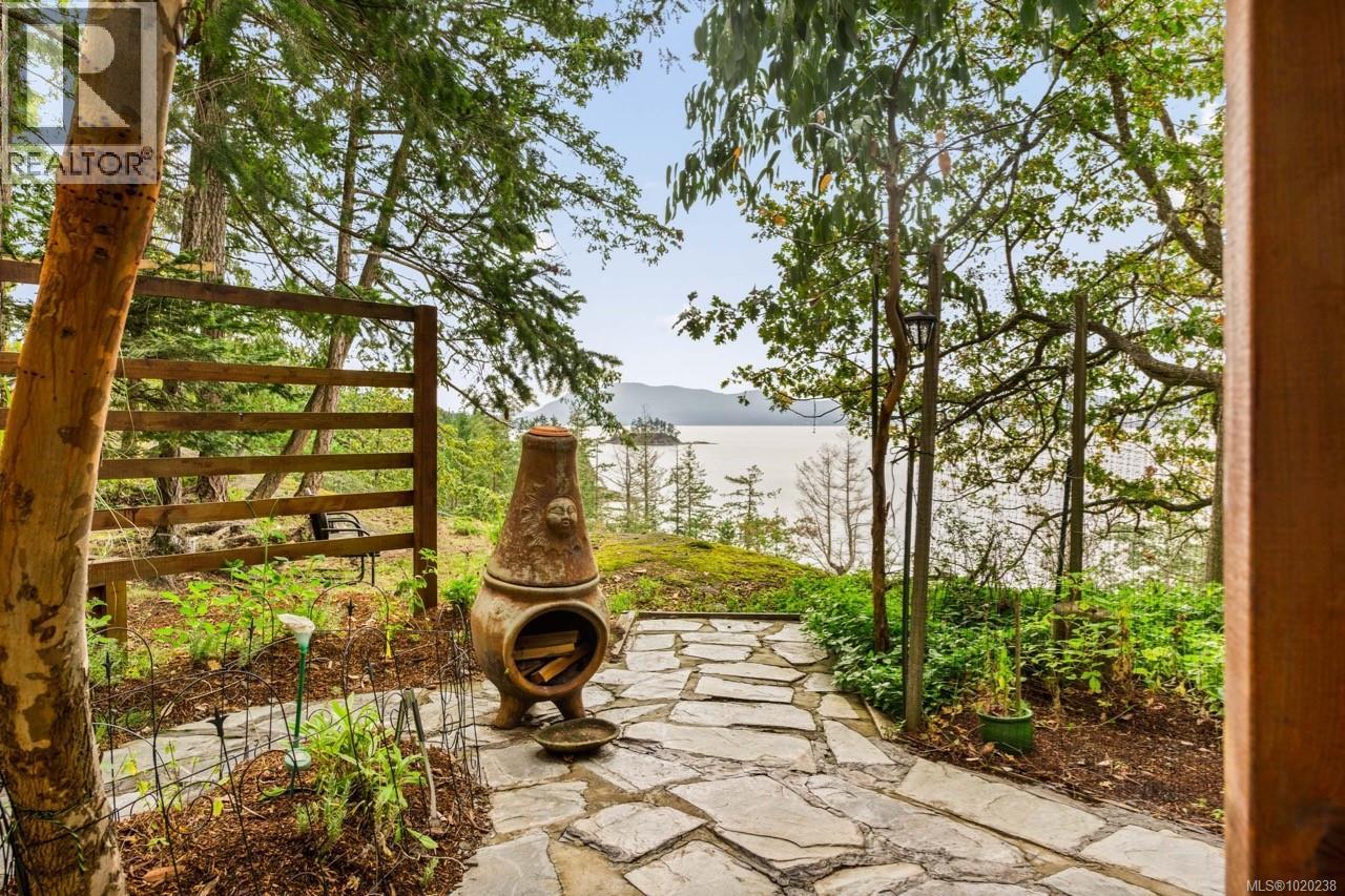  214 Dogwood Lane, Salt Spring