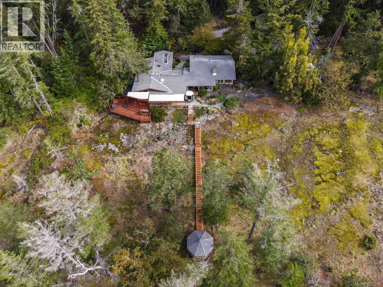  214 Dogwood Lane, Salt Spring