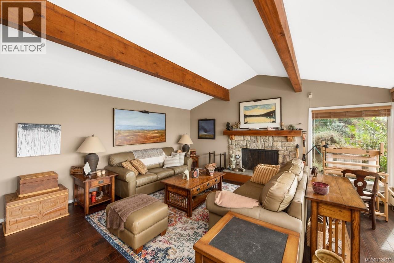  214 Dogwood Lane, Salt Spring