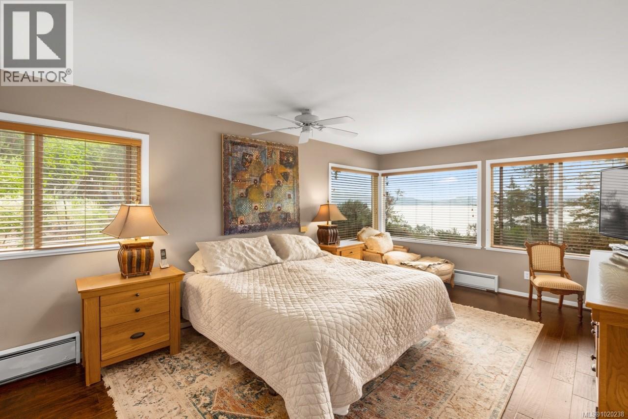  214 Dogwood Lane, Salt Spring