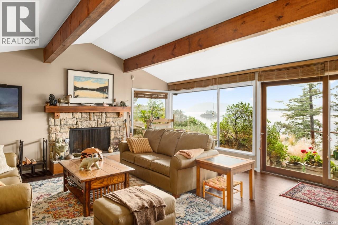  214 Dogwood Lane, Salt Spring