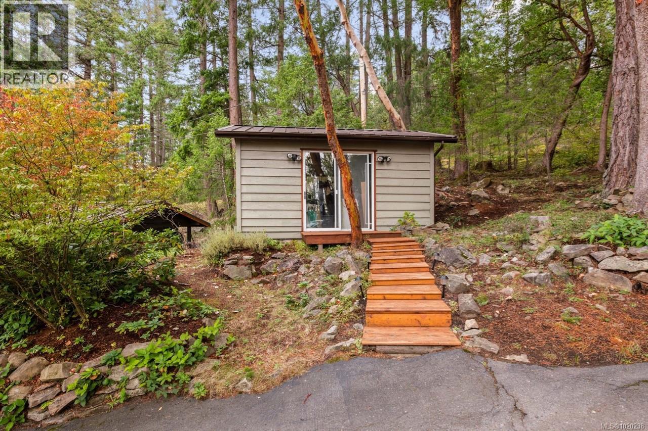  214 Dogwood Lane, Salt Spring