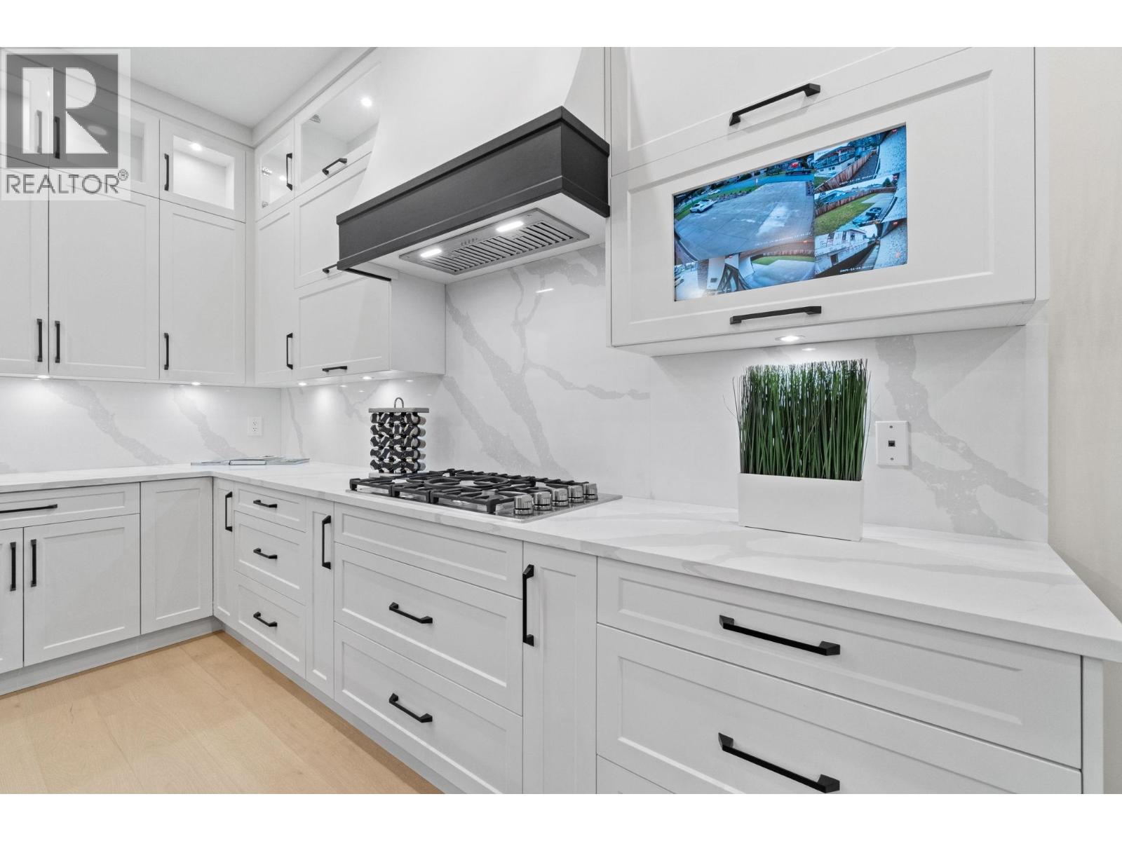 841 RONDEAU STREET, Coquitlam