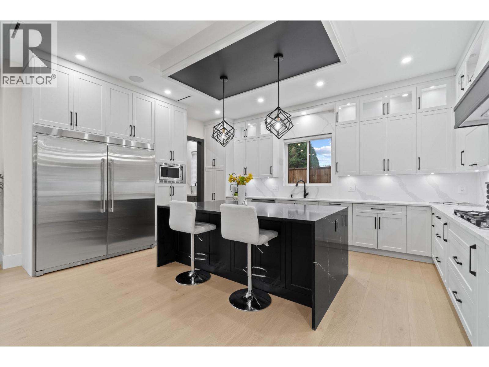 841 RONDEAU STREET, Coquitlam