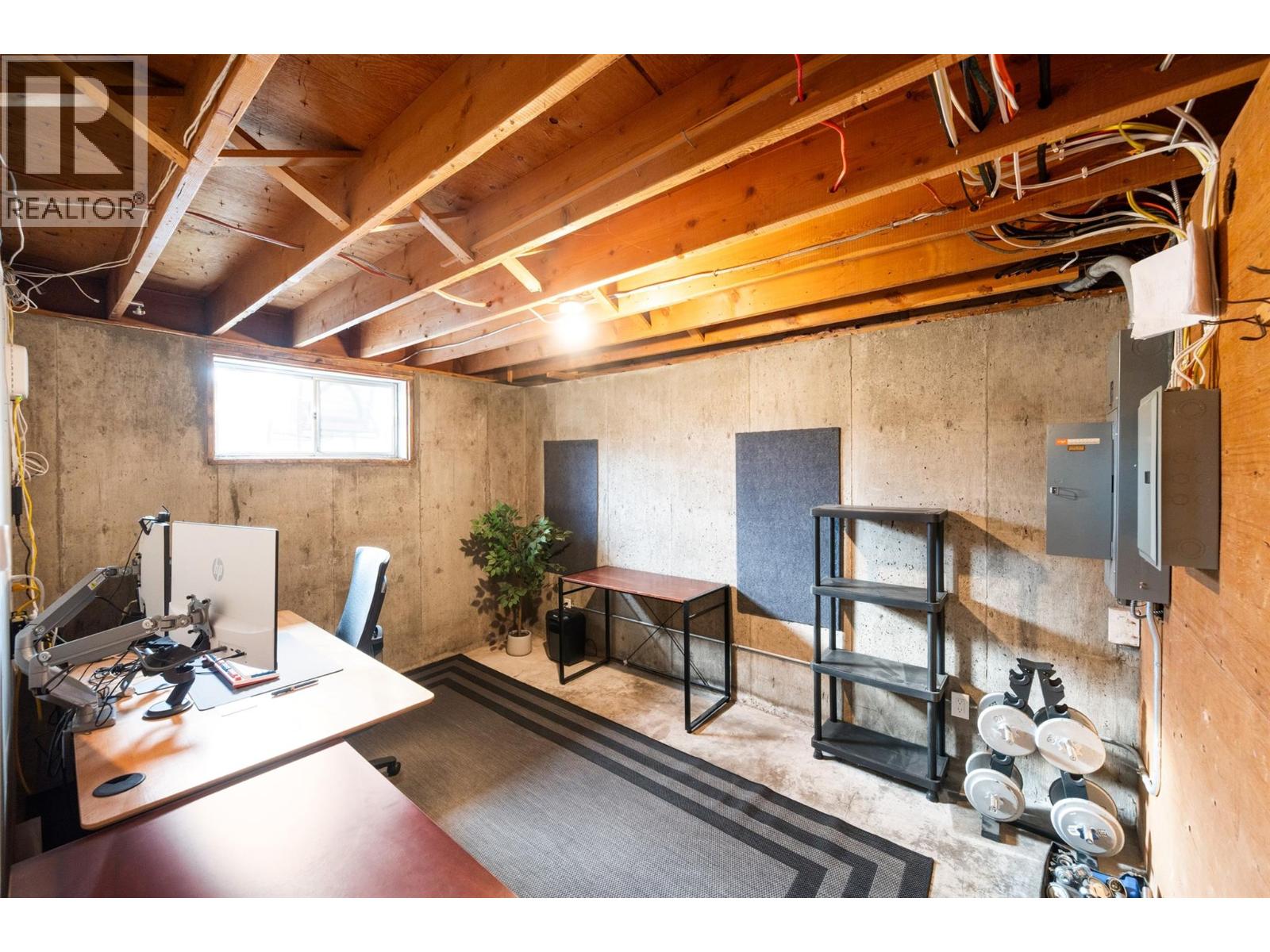 10915 Ward Street, Summerland