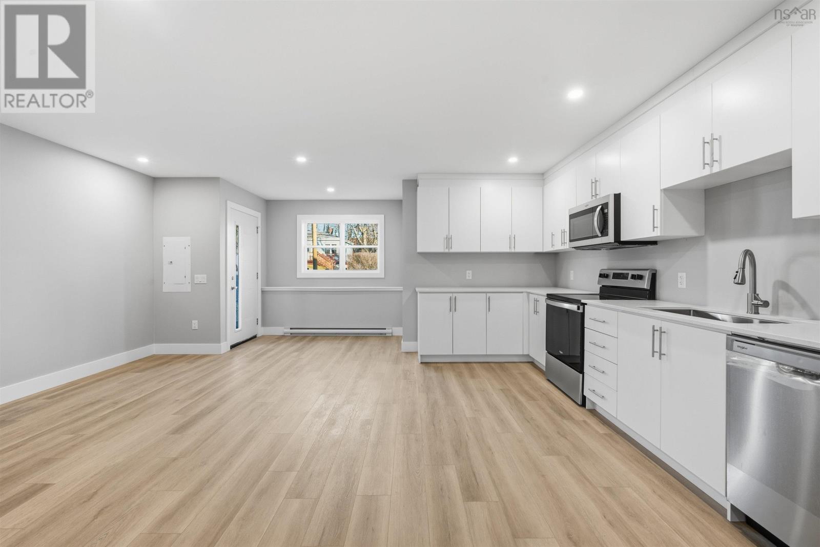 Property 39 of 51 of 2 Bryden Avenue