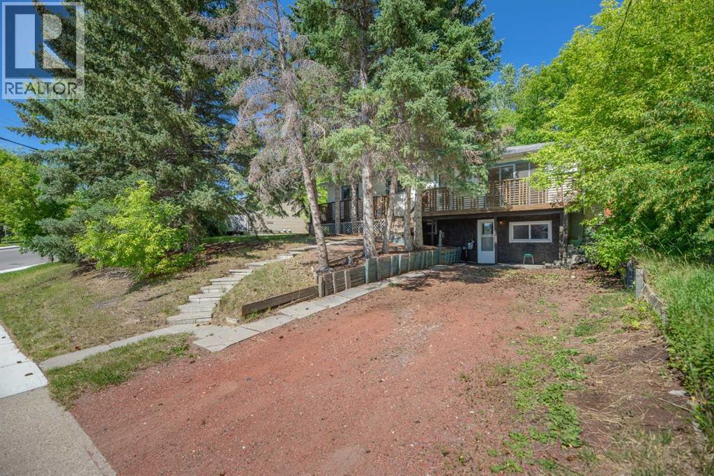 Single Family House Bungalow for Sale in   Avenue NW Montgomery Calgary 