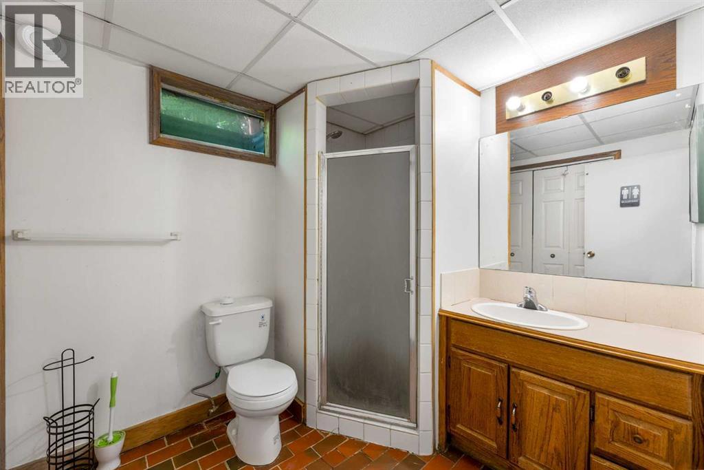 Single Family House Bungalow for Sale in   Avenue NW Montgomery Calgary 