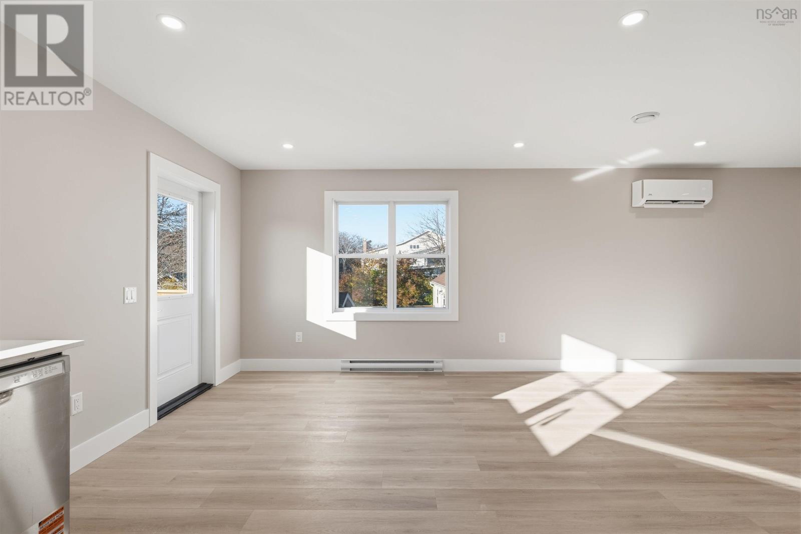 Property 35 of 51 of 2 Bryden Avenue