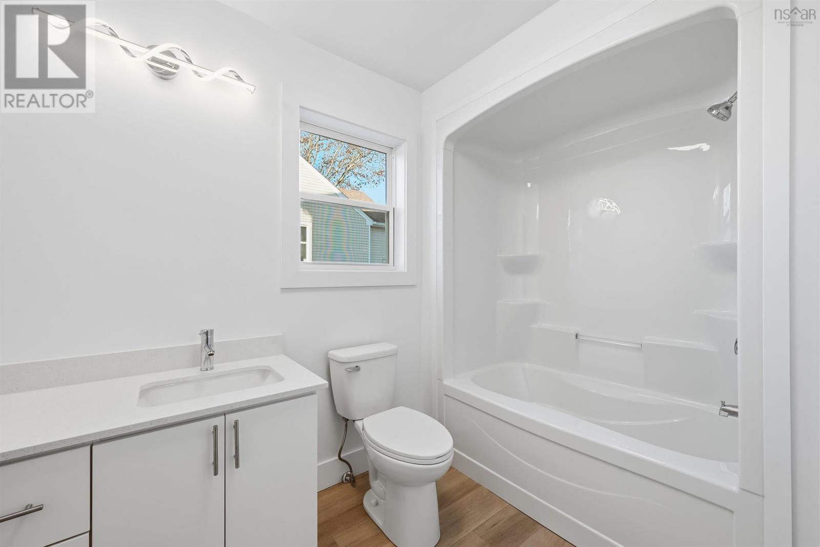 Property 13 of 51 of 2 Bryden Avenue