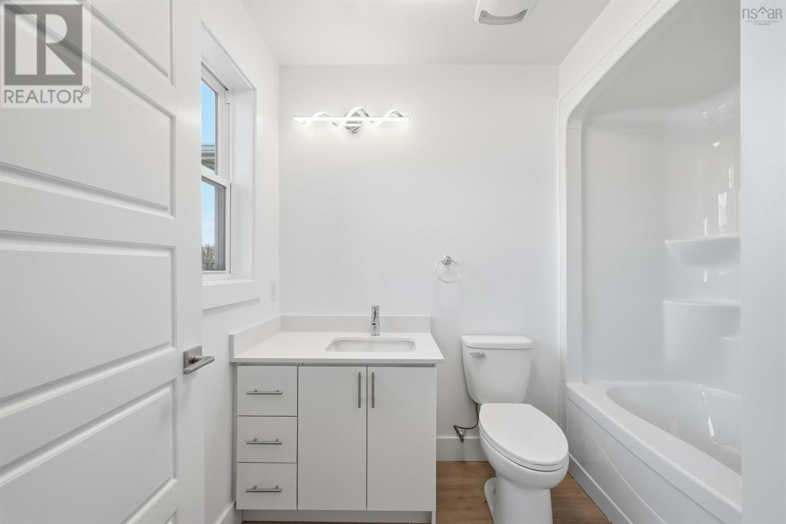 Property 31 of 51 of 2 Bryden Avenue