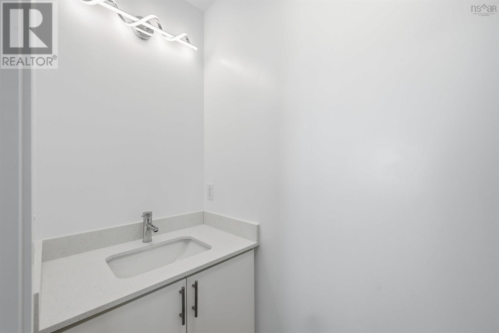 Property 10 of 51 of 2 Bryden Avenue