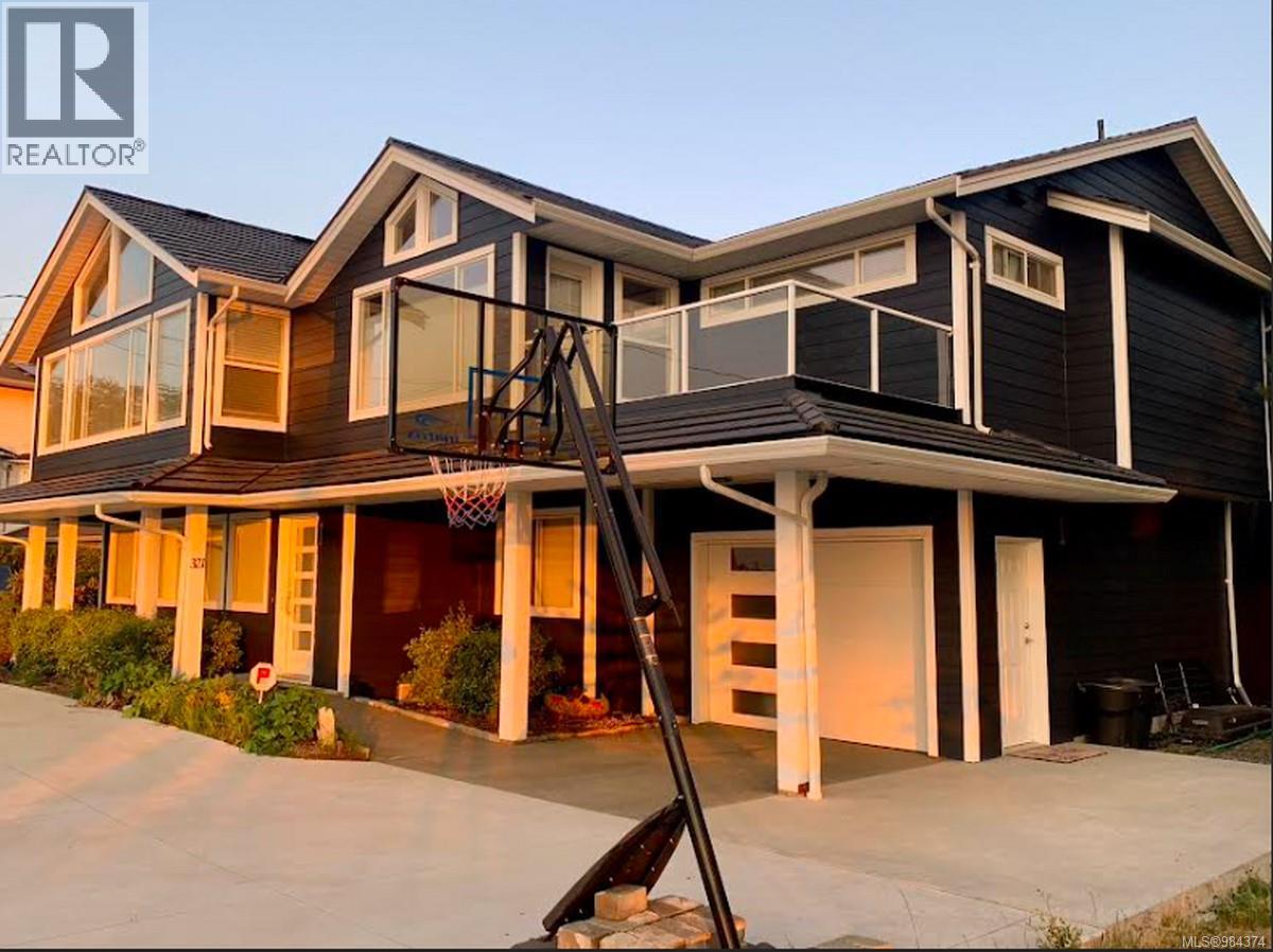 321 Wireless Rd, Comox