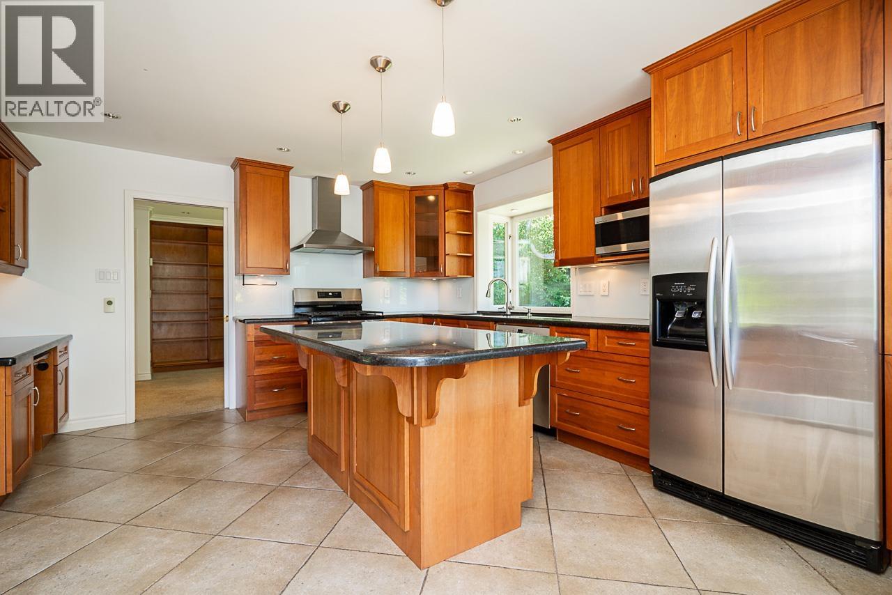 1358 E 14TH STREET, North Vancouver