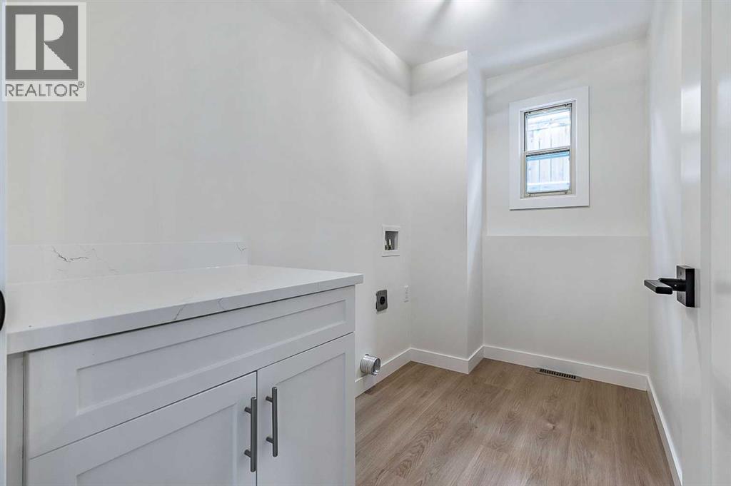 Single Family House 4 Level for Sale in  Woodford Crescent SW Woodbine Calgary 