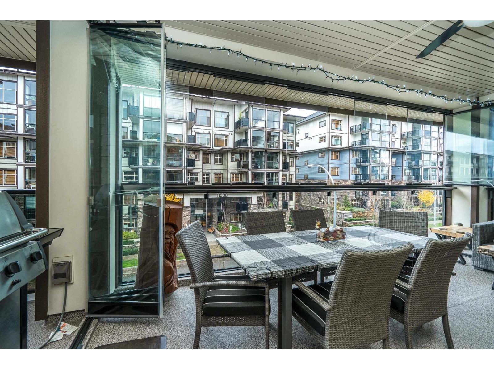 404 8561 203A ST STREET, Langley