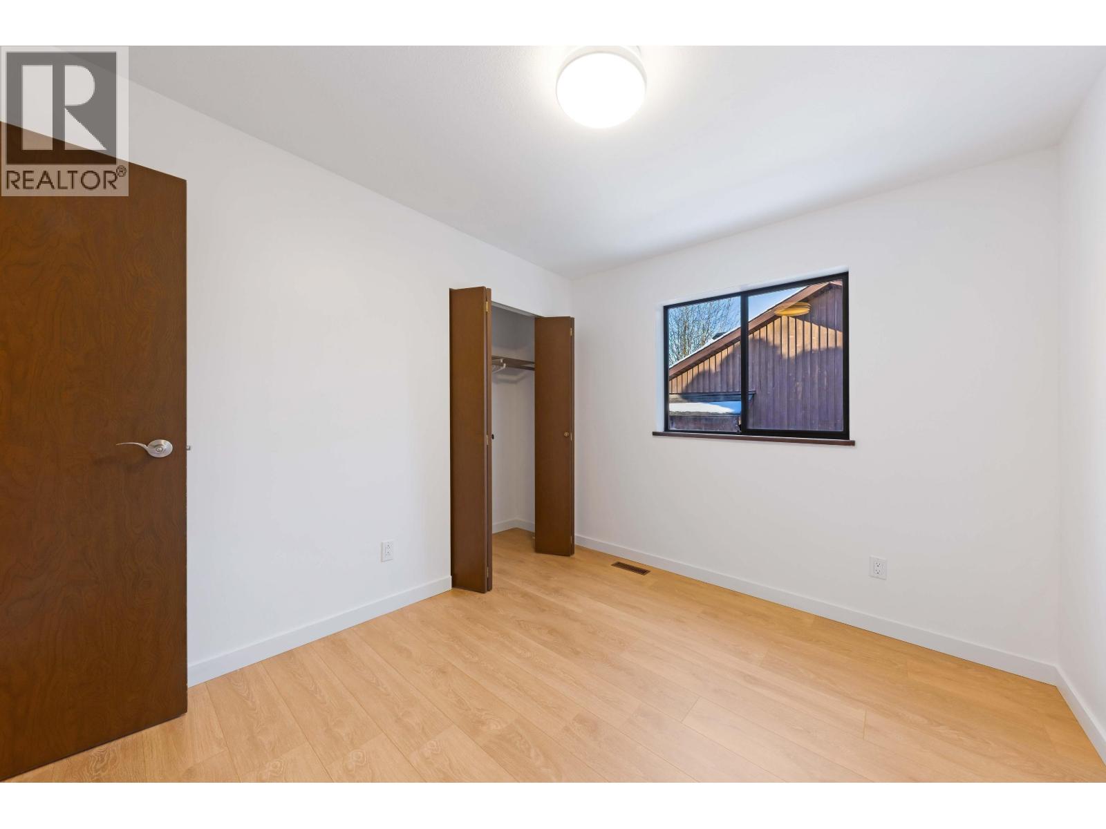 1273 LYNWOOD AVENUE, Port Coquitlam