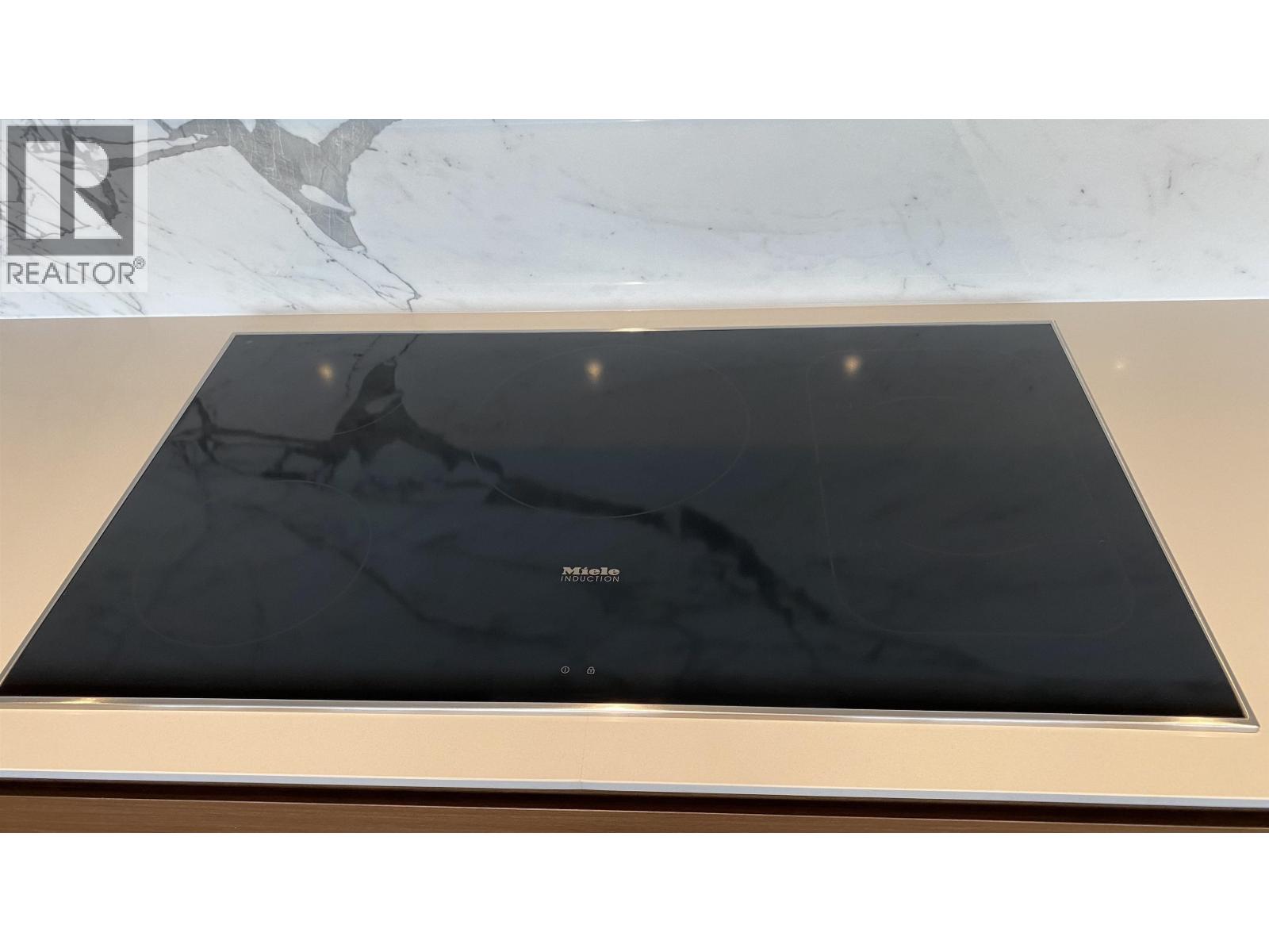 6XX 3101 BURFIELD PLACE, West Vancouver