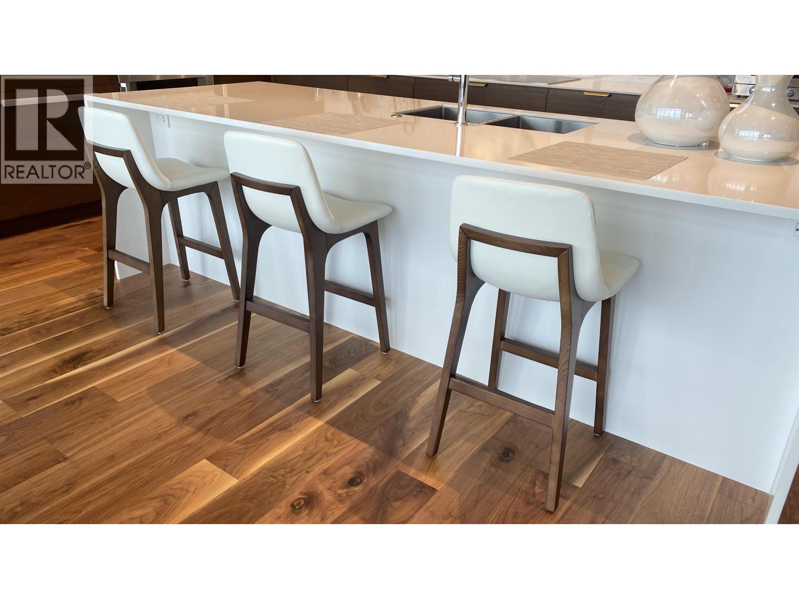 6XX 3101 BURFIELD PLACE, West Vancouver