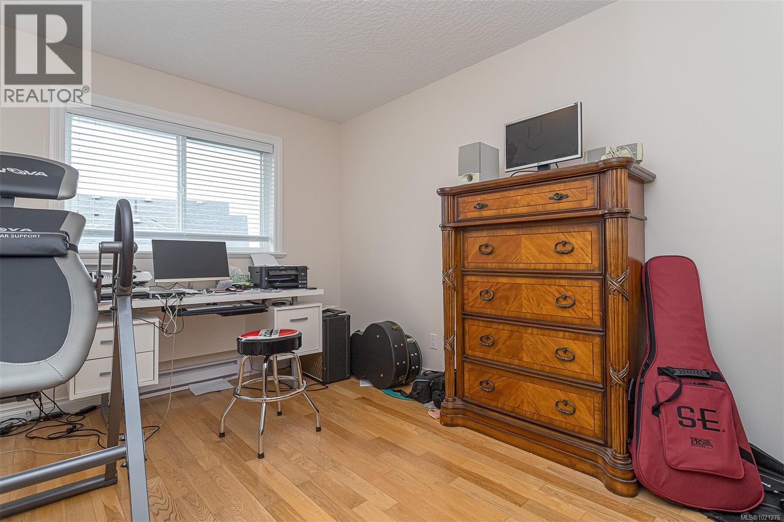  1914 Maple Avenue South, Sooke