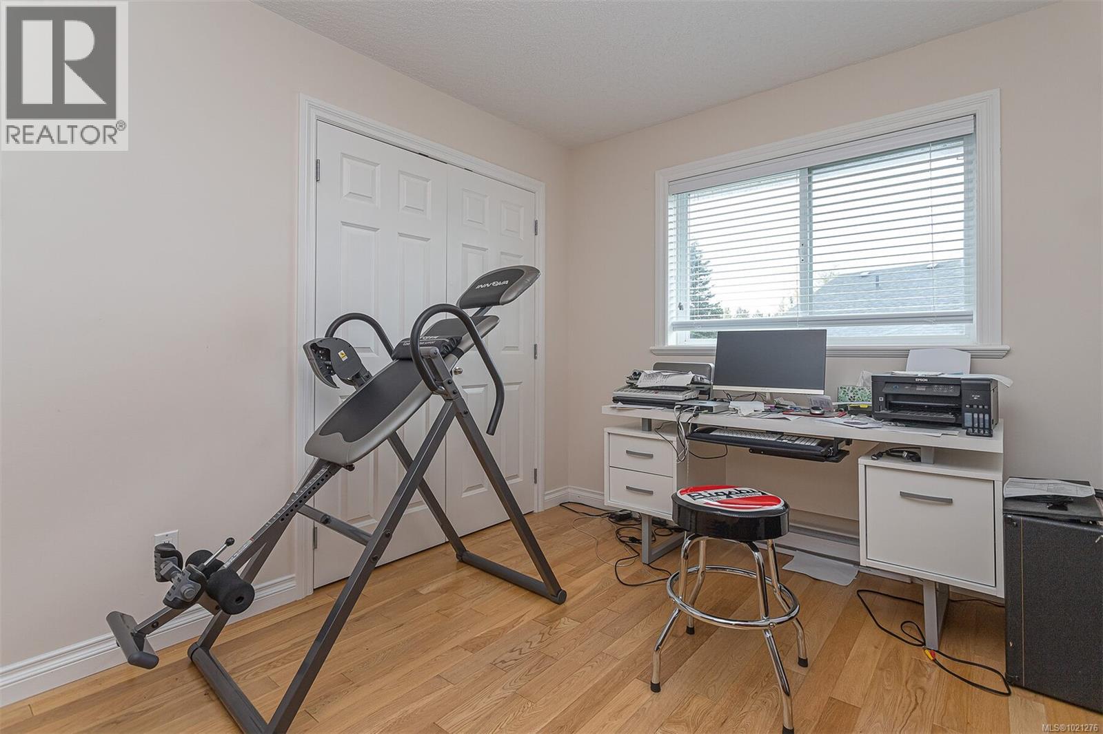  1914 Maple Avenue South, Sooke