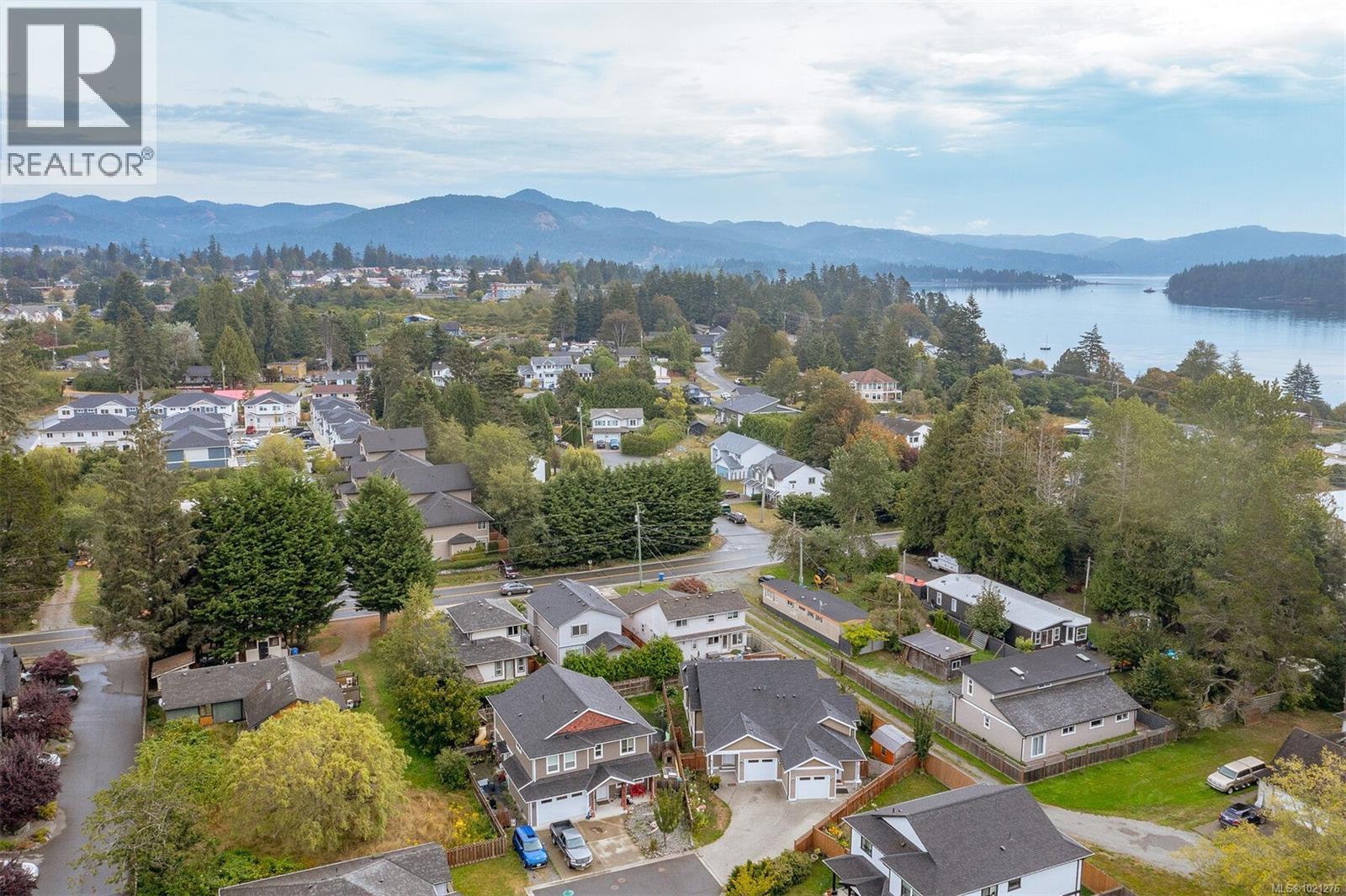  1914 Maple Avenue South, Sooke