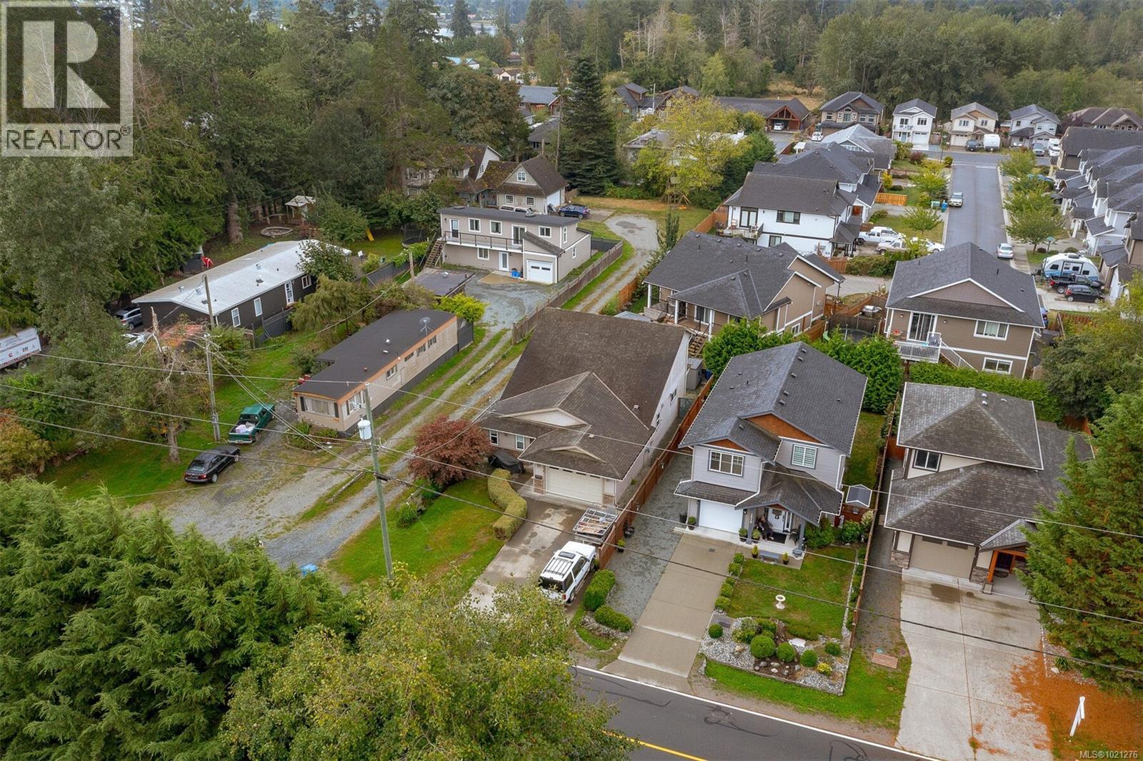  1914 Maple Avenue South, Sooke