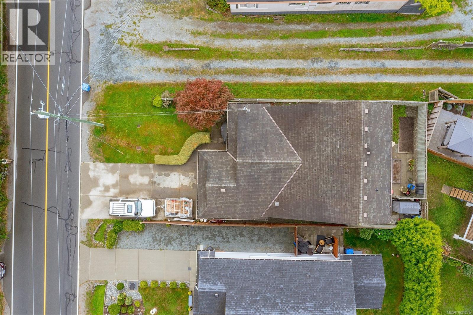  1914 Maple Avenue South, Sooke