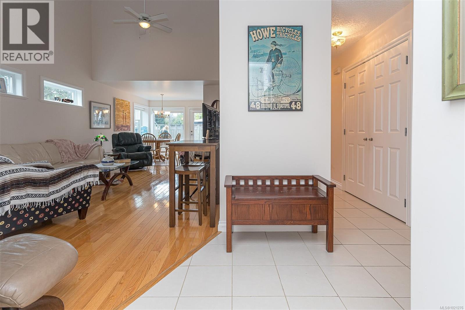  1914 Maple Avenue South, Sooke