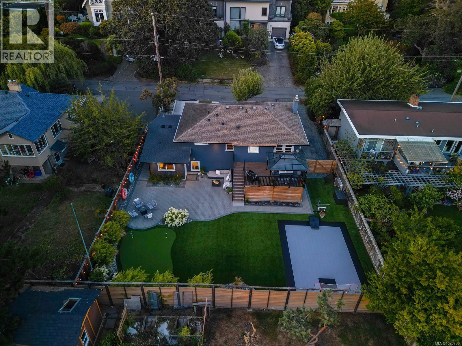  2095 Lorne Terrace, Oak Bay