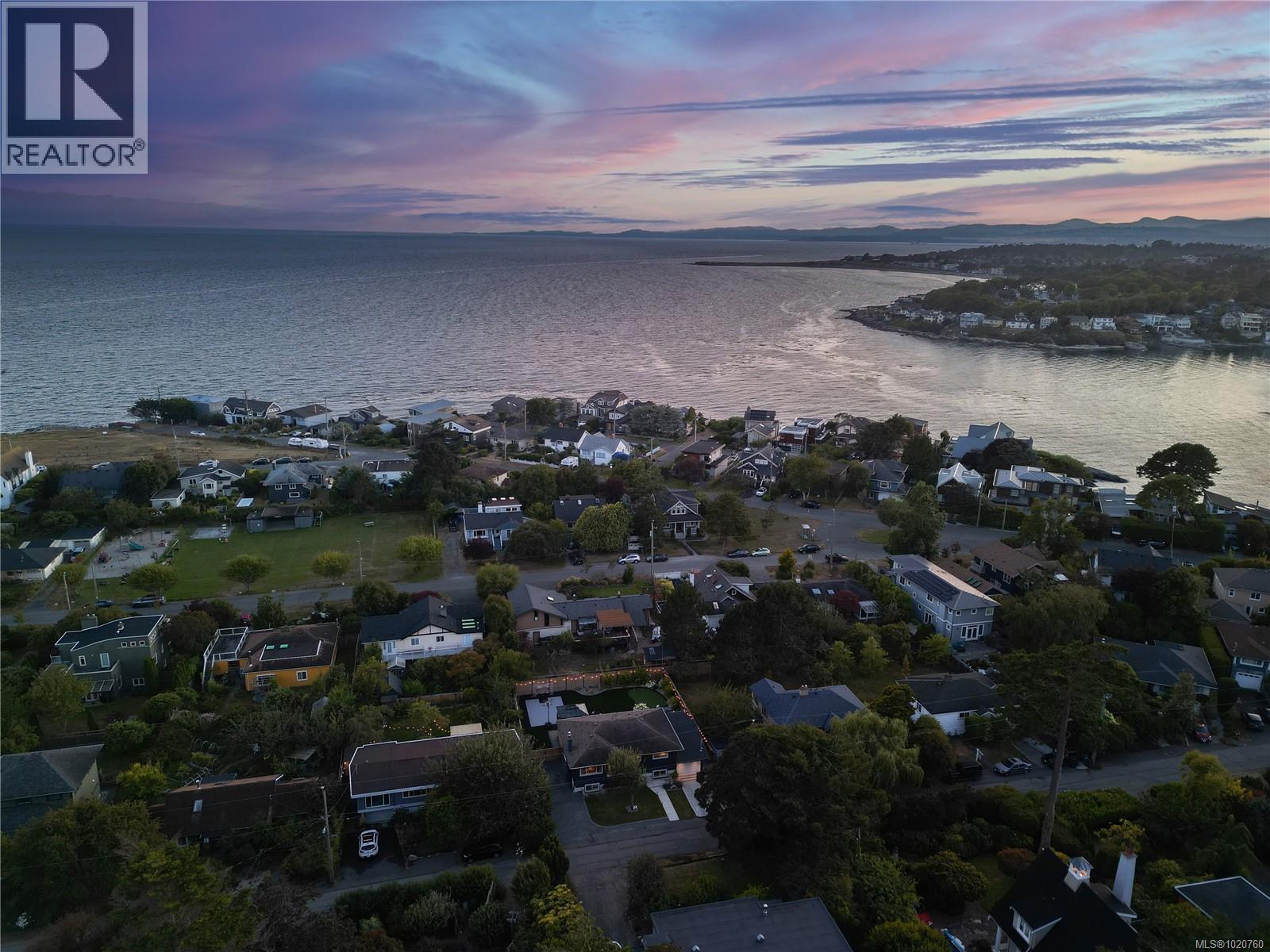  2095 Lorne Terrace, Oak Bay