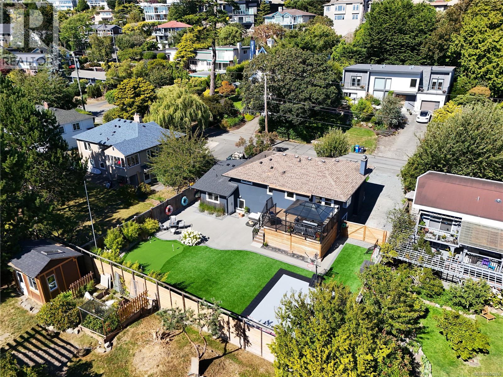  2095 Lorne Terrace, Oak Bay